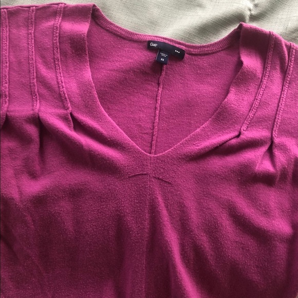 GAP - Picture 4 of 5